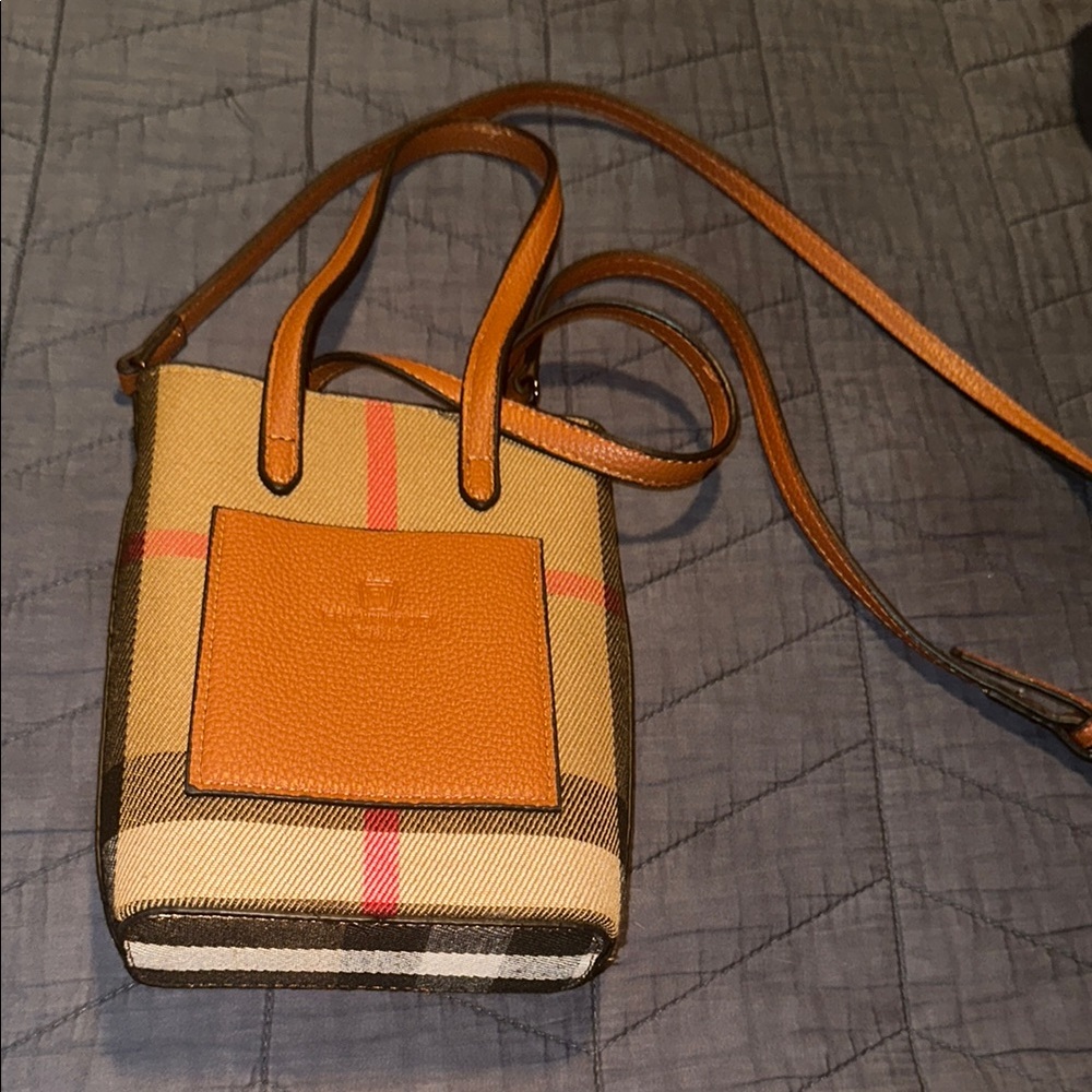 Elegant Tan and Brown Crossbody Bag